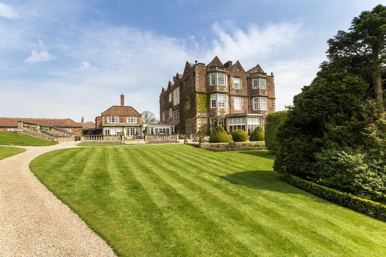 Goldsborough Hall Hotel Knaresborough Exterior photo