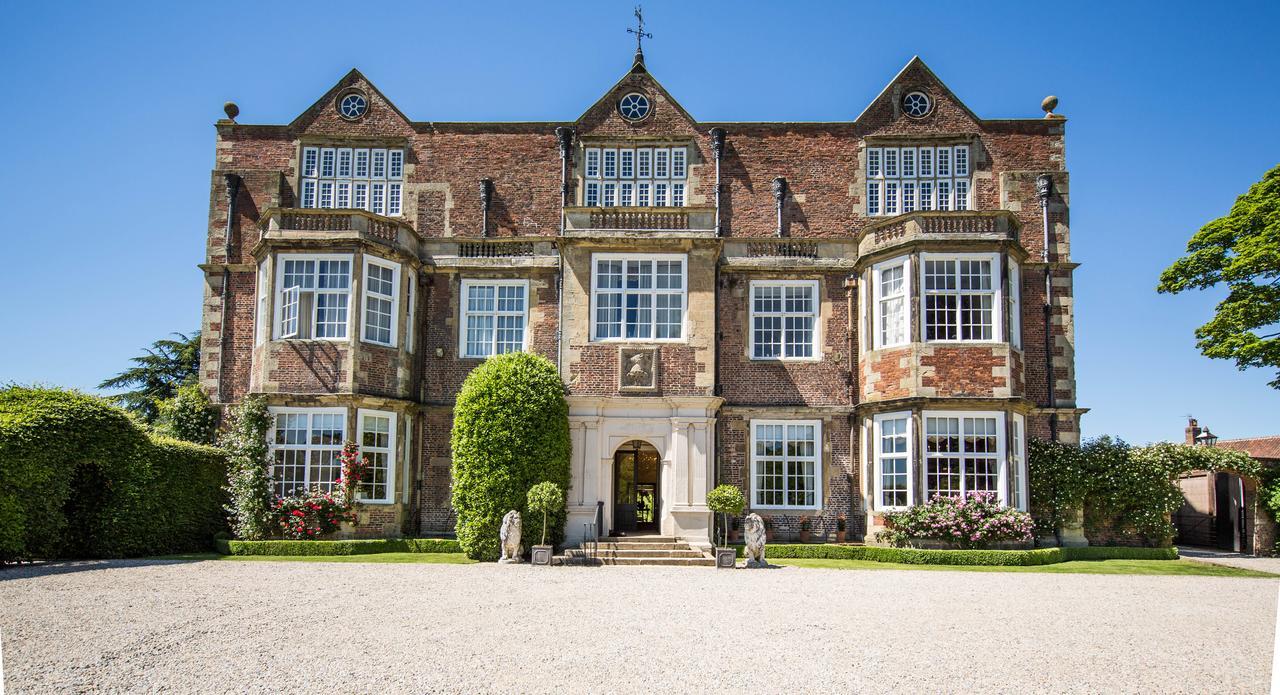 Goldsborough Hall Hotel Knaresborough Exterior photo